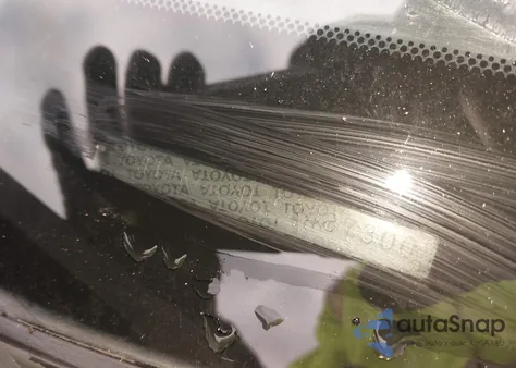 2009 Toyota Prius из США, поврежденный, VIN JTDKB20U493487300